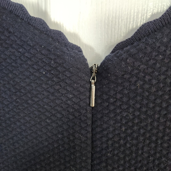 Rebecca Taylor Size Large Textured Chevorn V Neck Dress Mermaid Skirt $398 MSRP - Picture 8 of 8